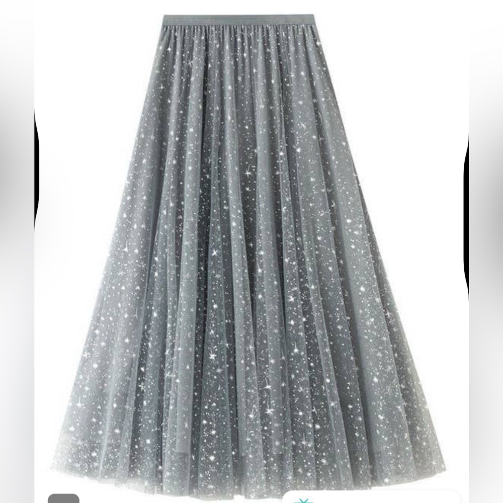 Sparkly gray/silver star skirt (Medium)